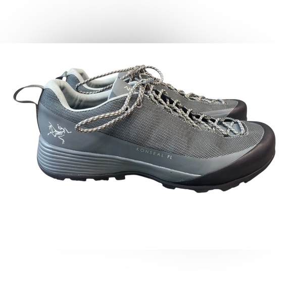 Arc’tyrex Konceal FL Hiking Shoes Women 8 Gray Vibram Trail Lightweight Outdoor - Picture 2 of 11